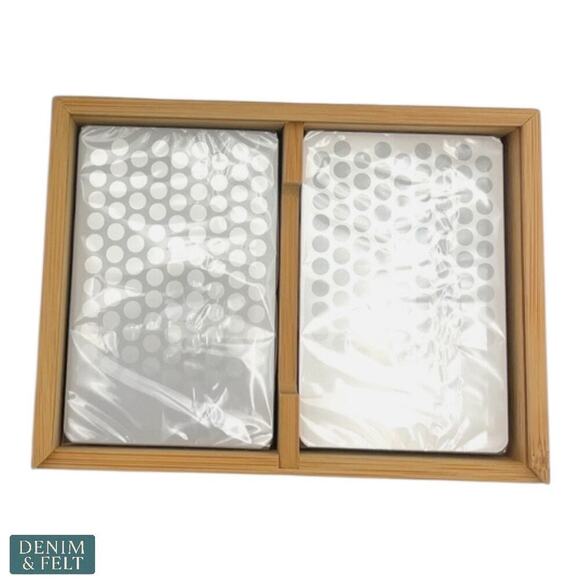 Louis Vuitton Fondation Silver Playing Cards Set in Wood Box – Sealed NEW RARE - Picture 5 of 13